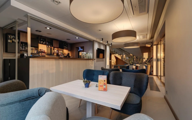 Wind Hotel