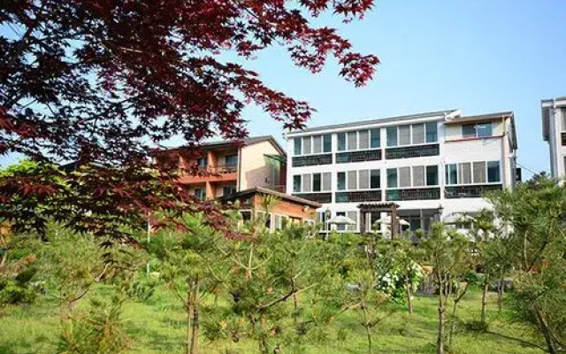 Namisum Lake Pension