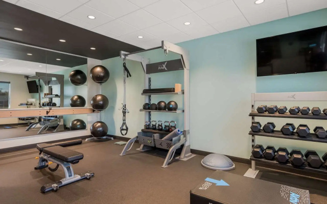 Tru by Hilton Greensboro, NC