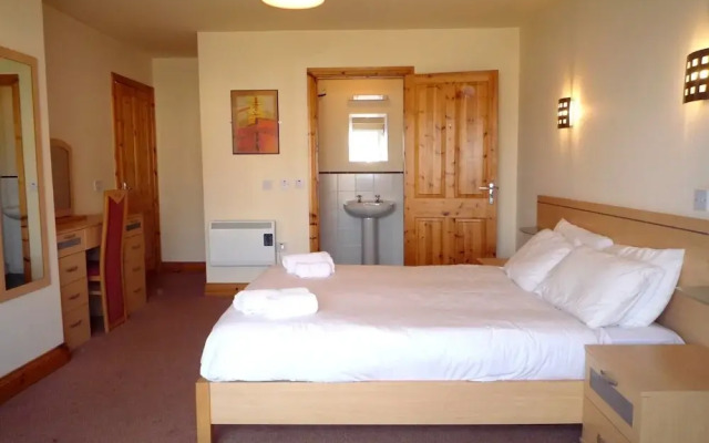 Innisfallen Holiday Village