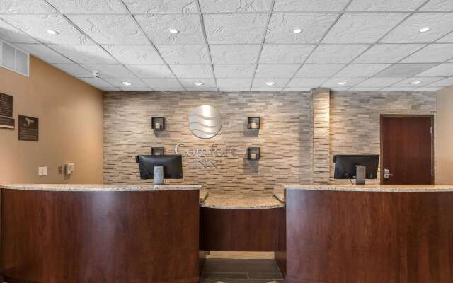 Comfort Inn Bay City - Riverfront