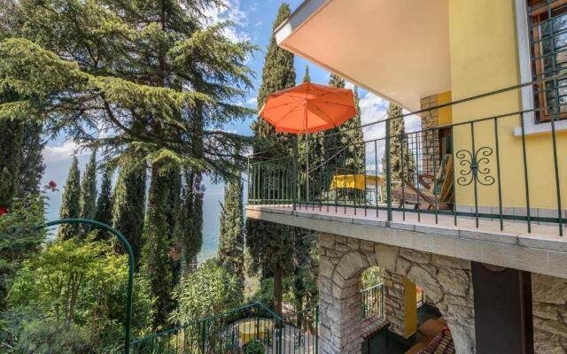 Appartamenti Le Dimore con vista Lago