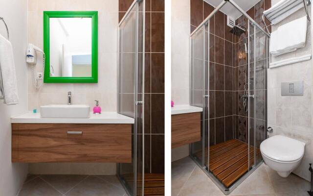 Myra Pera Apartments