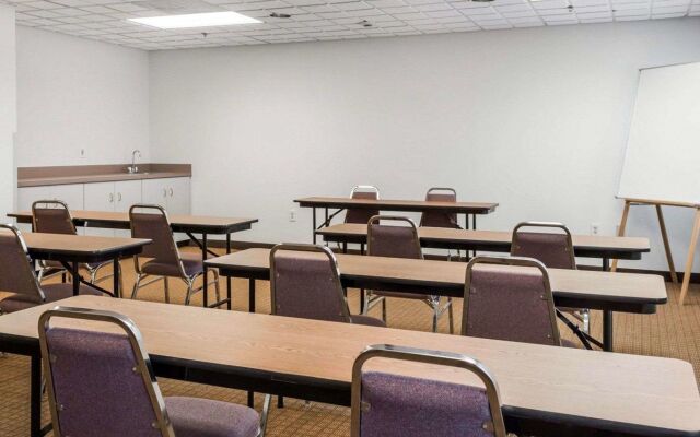 Spark by Hilton Lynchburg