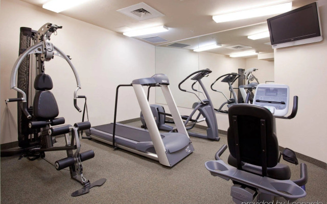 Holiday Inn Express & Suites Englewood Denver South by IHG