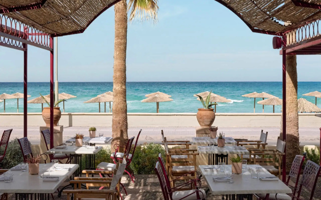 Grecotel Plaza Beach House