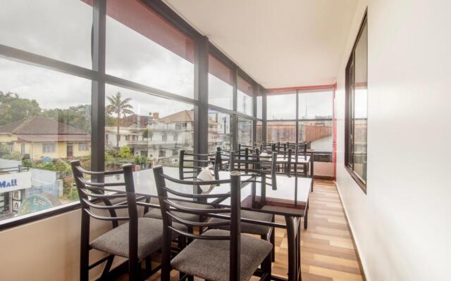 Treebo Elite Plaza, 700 Mtrs From Madikeri Fort