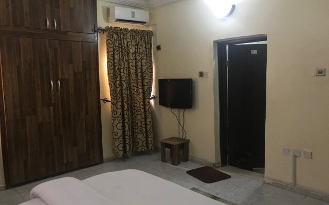 City Travels Inn