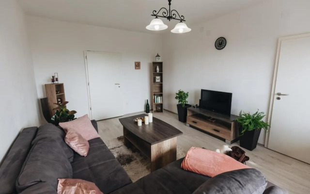Magas-lak Apartman Eger
