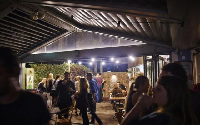 Annandale Hotel