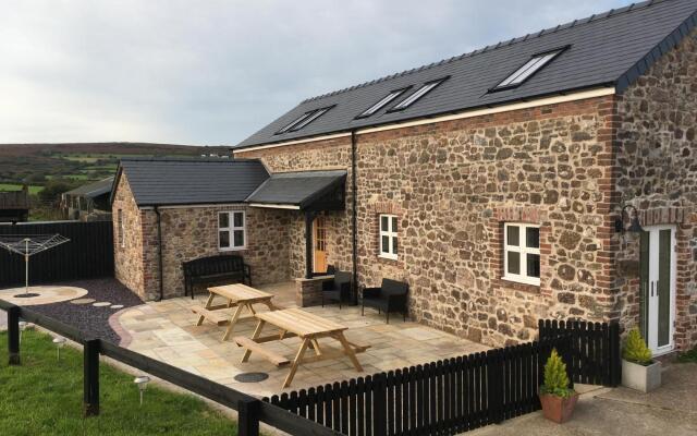 The Chaffhouse - 4 Bedroom - Llangennith