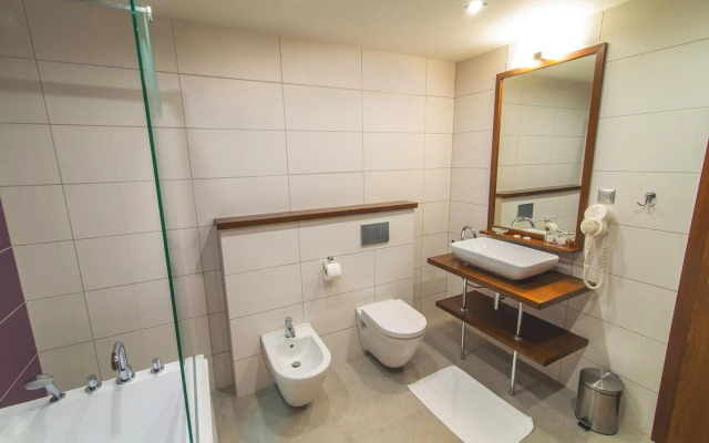 Arkada Hotel