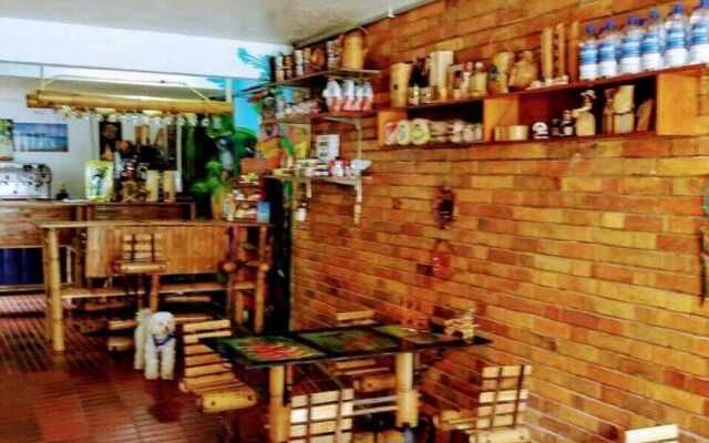 Hostal Café San Bernabe - Hostel