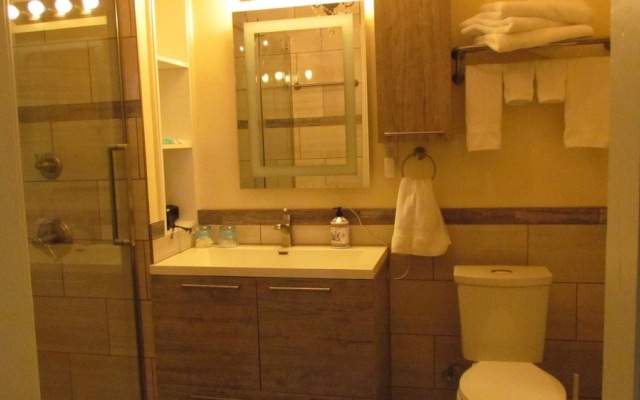 1000 Islands B and B Brockville