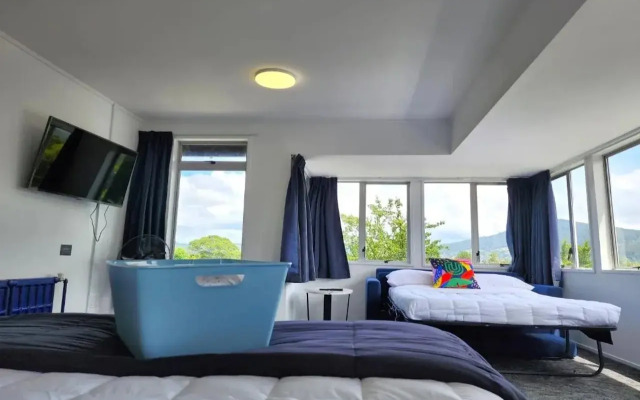 Base Rotorua - Hostel