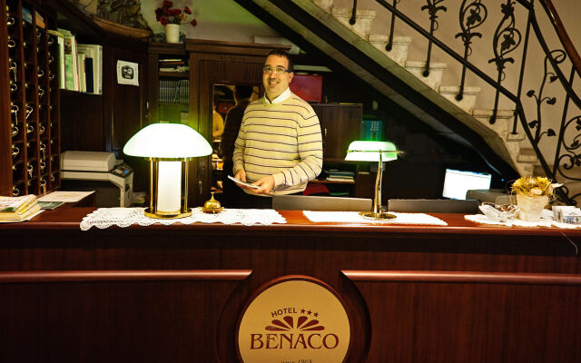 Hotel Benaco