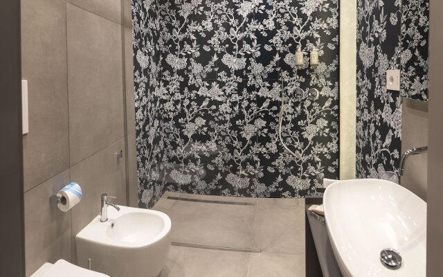 Three Rooms Toledo Luxury