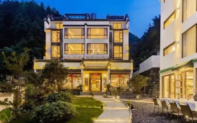 ZhulinShanshe Hotel