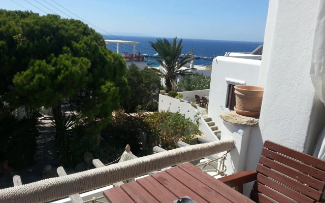 Studios and Suites Rania