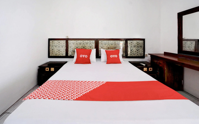 OYO 94420 Griya Waru Hotel