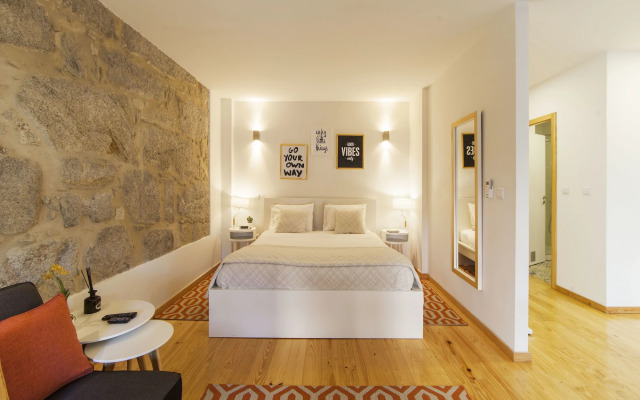 Oporto Local Studios