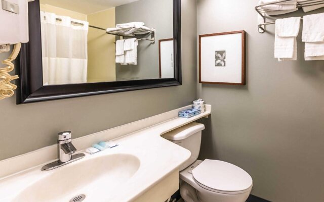 Knights Inn Montgomeryville