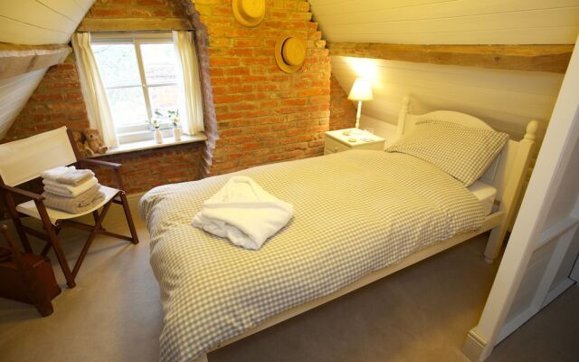 Lut's B&B