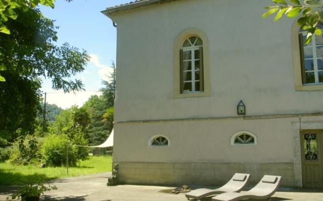 Pradia's Modern Retreat