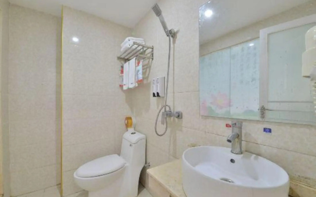 Nanmao Express Hostel