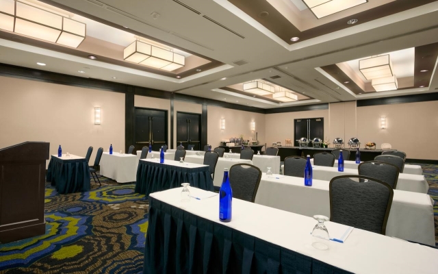 Courtyard by Marriott Pittsburgh University Center