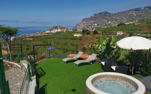 Villa Nova Madeira in Funchal Casa A and B