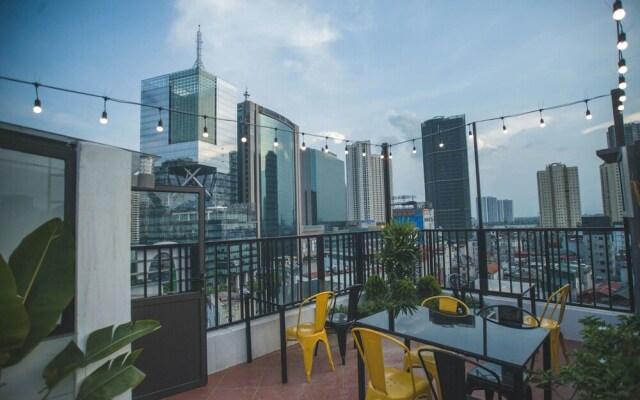AHA Green Hotel & Apartment HN