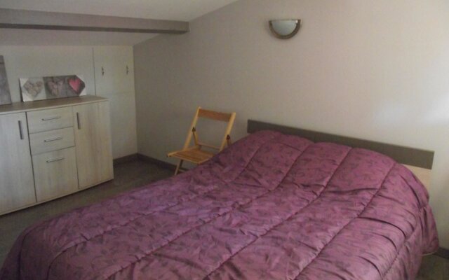 House With 2 Bedrooms in Lescure-d'albigeois, With Furnished Terrace a