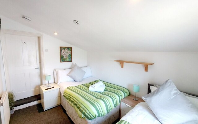 Victoria Heights - Beautiful 3-bed in Gillingham K