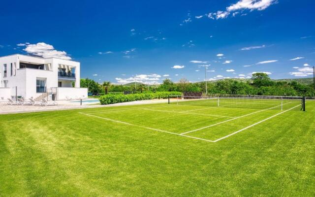 Villa Marijeta exclusive 5 star villa with 50sqm private pool, 6 bedrooms and playroom