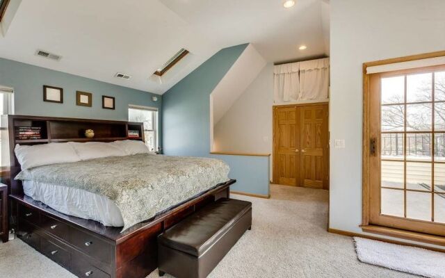 The Irving Masterpiece near Wrigley Field