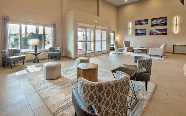 Best Western Plus Chena River Lodge