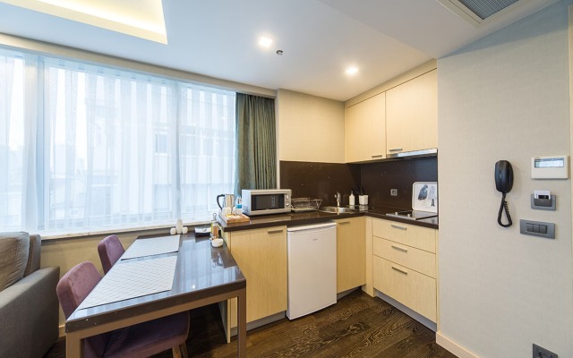Molton Monapart Mecidiyekoy