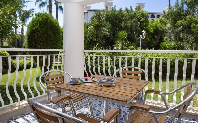 Quattro Beach Spa & Resort Hotel