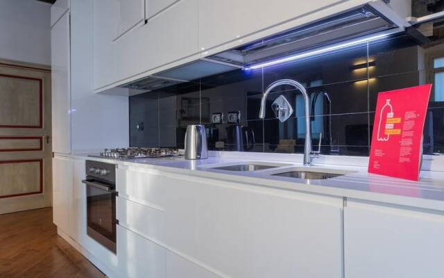 Elegante Appartamento al Quadrilatero by Wonderful Italy