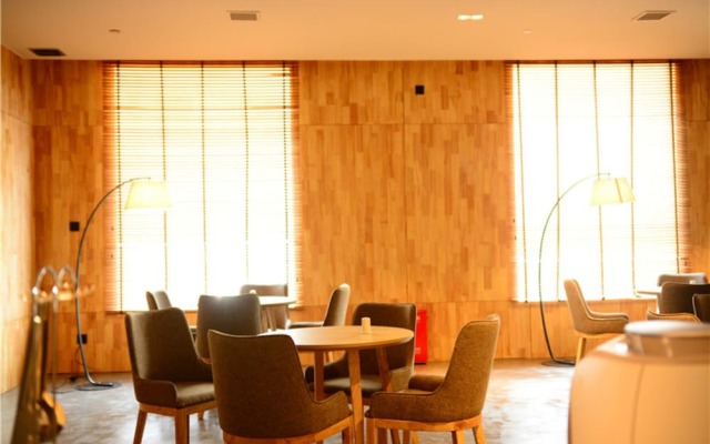 Colour Inn Jiang Xi Zhang Shu Branch