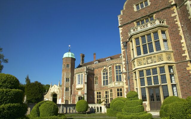 Madingley Hall