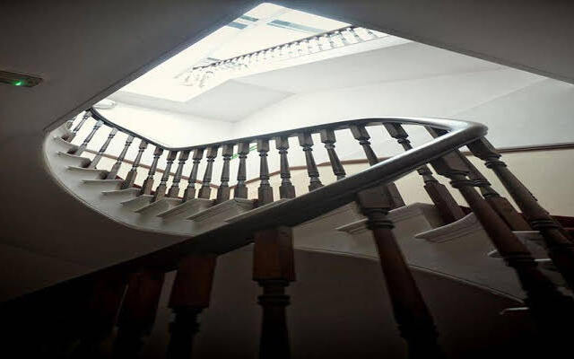 Vive Unique Hotel Apartments Holland Park Avenue