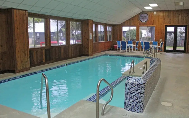 Yogi Bear's Jellystone Park Camp-Resort