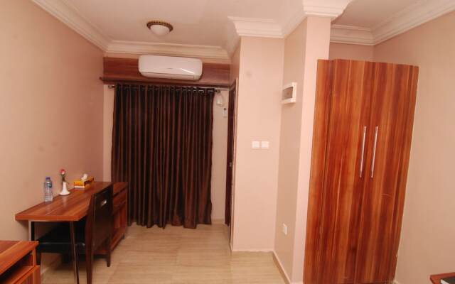 Fisher Suites and Apartment