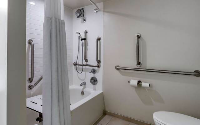 Four Points Sheraton - Lexington