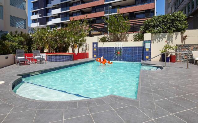 West End Central Apartments