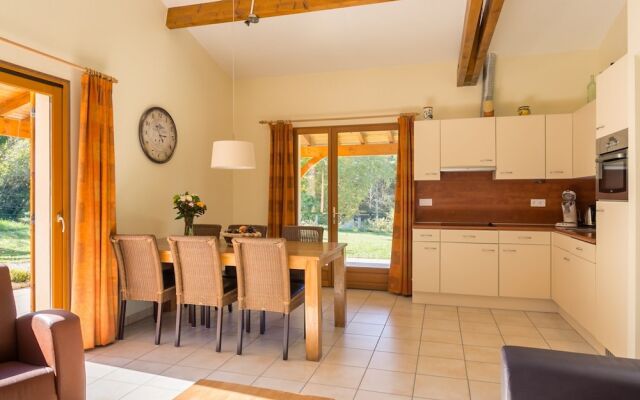 Charming House With a Covered Terrace Near Gourdon