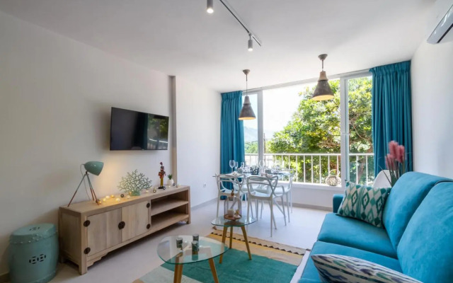 Ceibo Centro Plaza Banús Suite Apartment