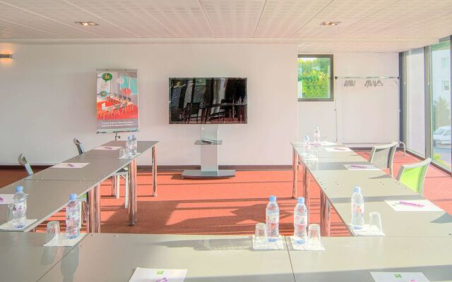 ibis Styles Pertuis Luberon